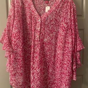 Vince Camaro flutter sleeve top.